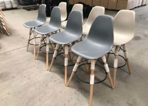 Free sample Luxury French Italian Modern Plastic Dining Chair