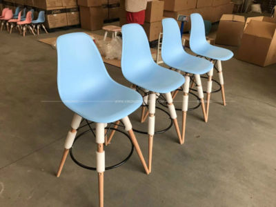 Free sample Wholesale Luxury French Modern Plastic Dining Chair