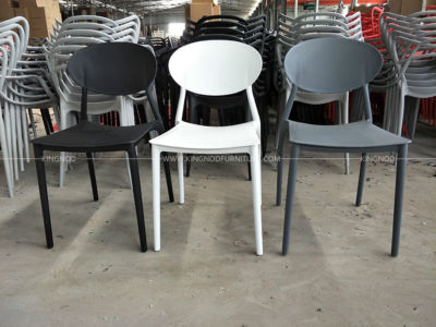 Modern Chairs with Chrome Metal Leg Restaurant Stacking Plastic Chair