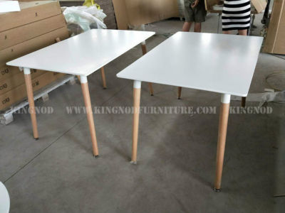 Modern Furniture Beech Solid Wood Leg Square Dining Table Kitchen
