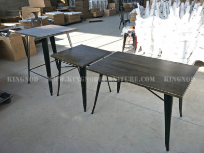 Replica Industrial Restaurant Dining Table Sets Industrial Metal Frame Table
