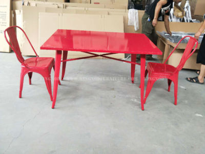 Replica Industrial Restaurant Dining Table Sets Metal Frame Table Industrial