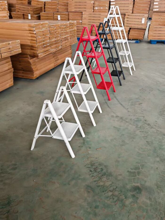 Hot Sale Anti-slip Portable Folding  Household Ladder ST-076 - Image 4